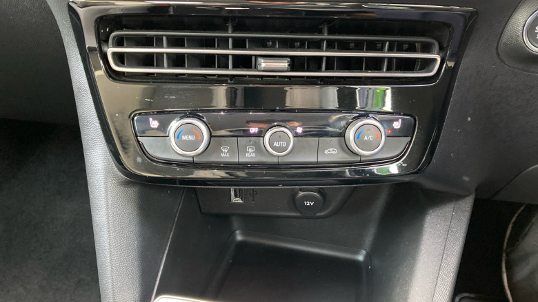 Vauxhall Mokka 100kW Elite Premium 50kWh 5dr Auto Electric Hatchback